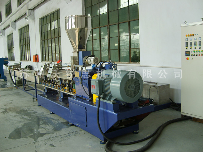 薄膜造粒机厂家